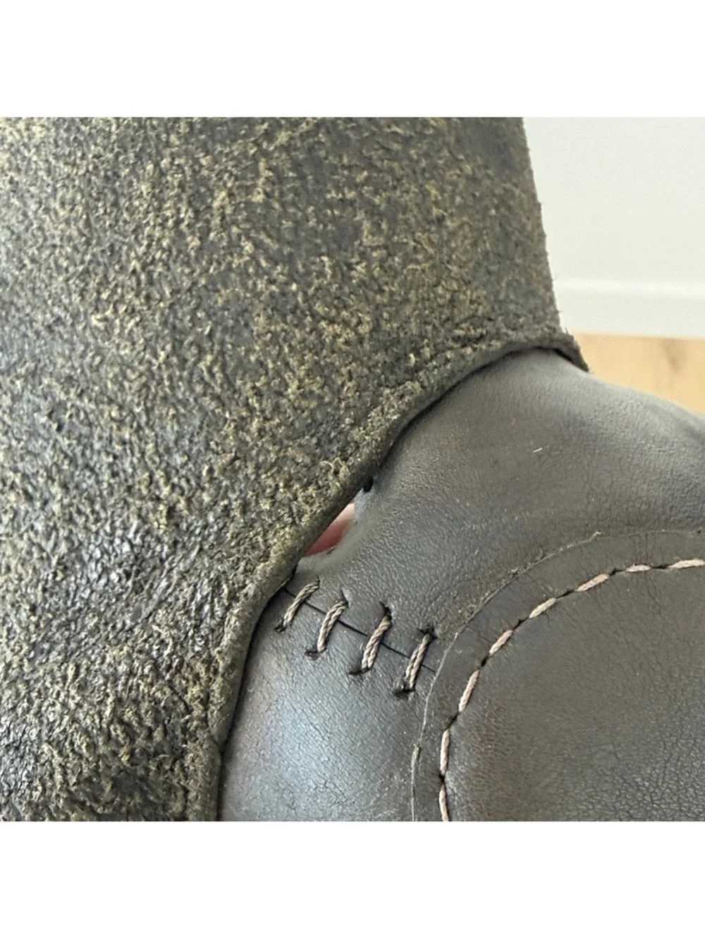Unreal Vintage Genuine Leather Floppy Hat Stitching Detail - Picture 7 of 8